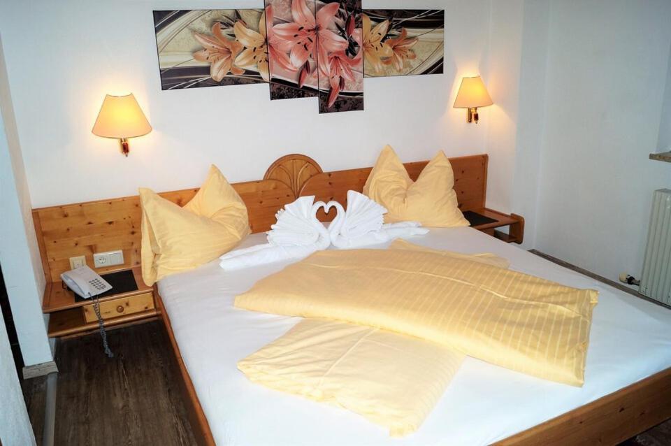 Sieglhub Chalets - Appartements - Hotel Flachau Bagian luar foto