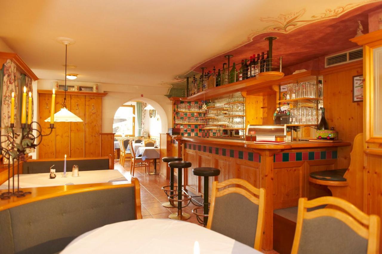 Sieglhub Chalets - Appartements - Hotel Flachau Bagian luar foto